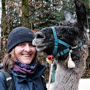 Jeanette with llama Chino